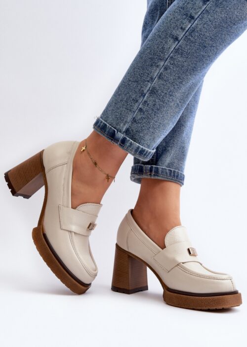 Heeled low shoes model 192295