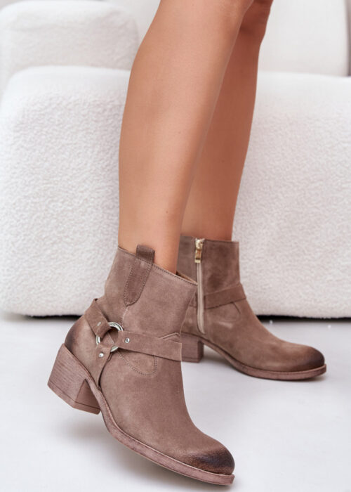 Heel boots model 201176