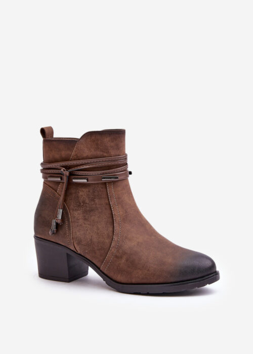 Heel boots model 201545