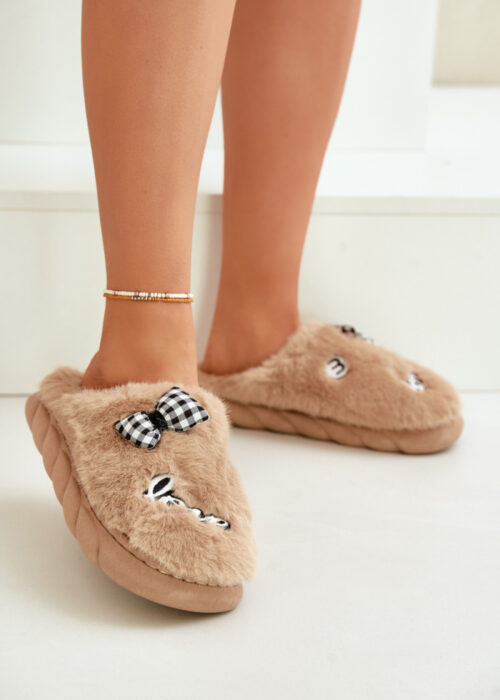 Slippers model 203755