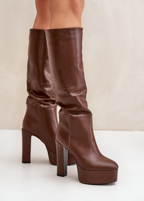 Heel boots model 204662