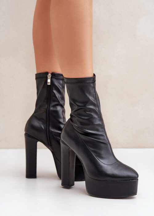 Heel boots model 204694