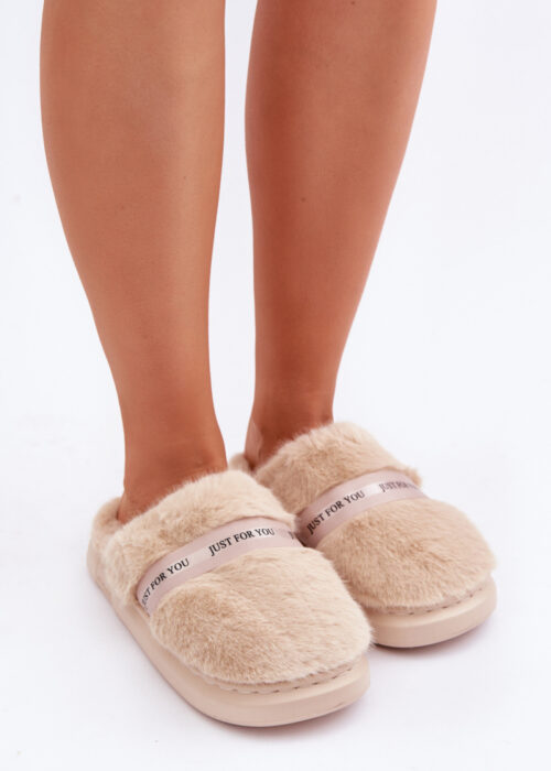 Slippers model 204933