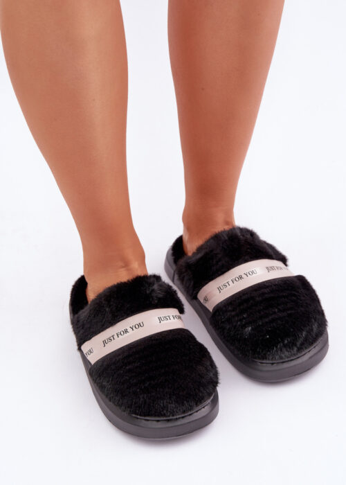 Slippers model 204935