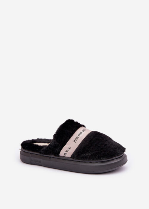 Slippers model 204935