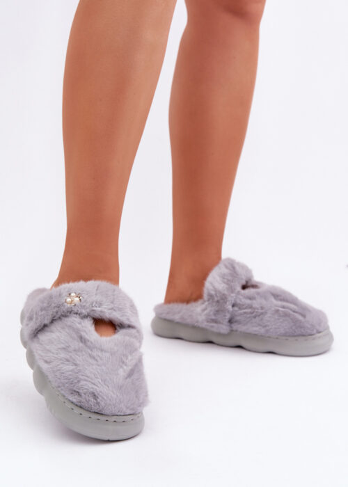 Slippers model 204950